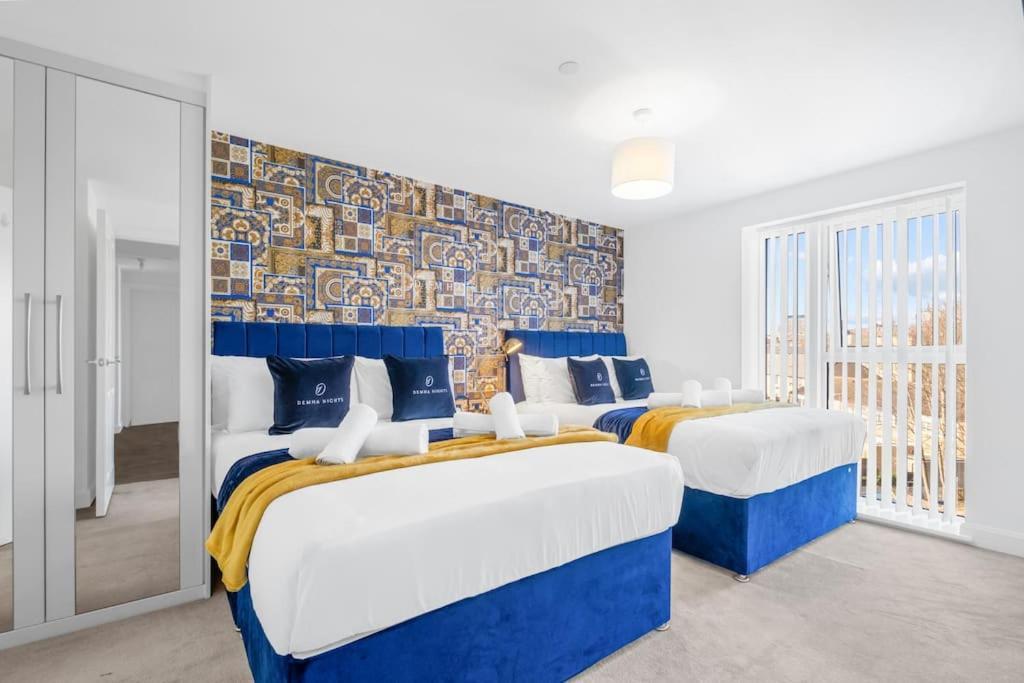 ברמינגהאם The Versace Suite With 4 Beds And Secure Free Parking מראה חיצוני תמונה